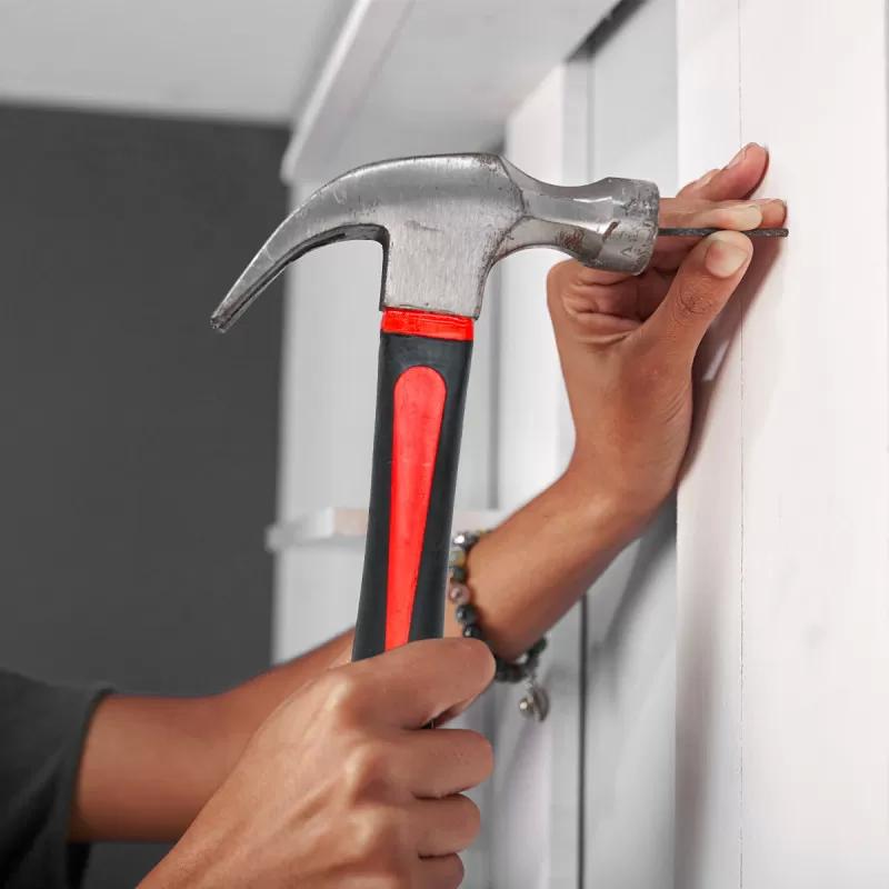 Carpenter hammer, fiberglass handle 600gr 
