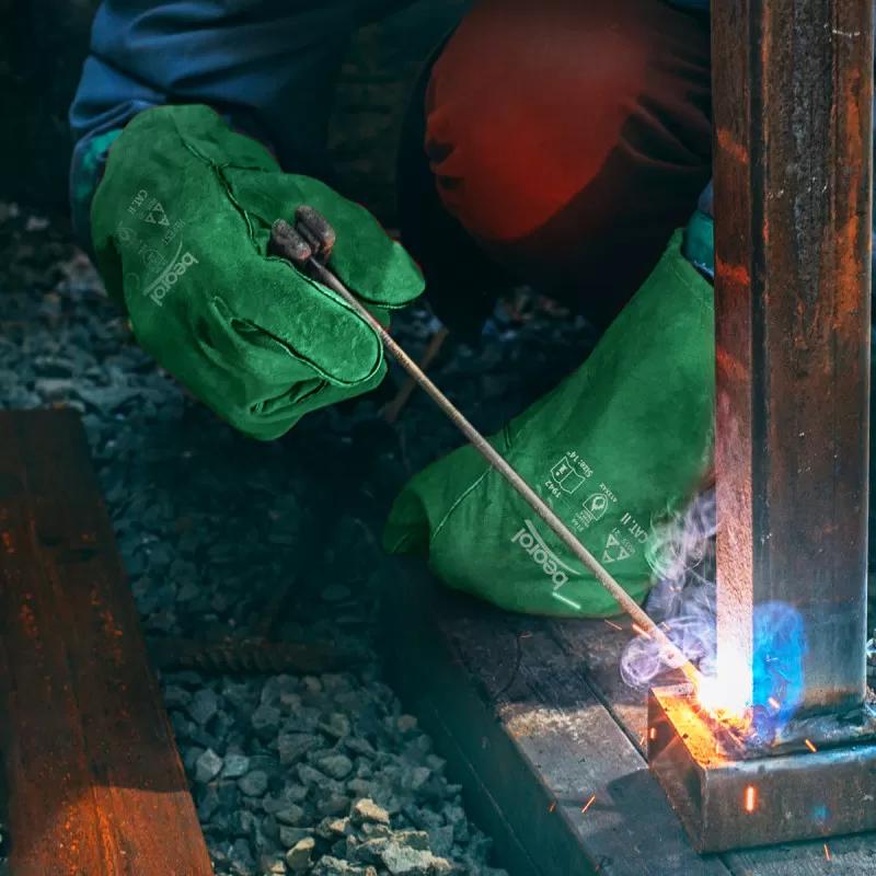 Hefest welding leather gloves 